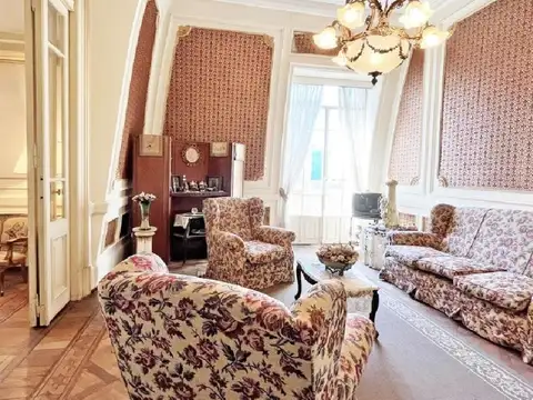 Departamento en Alquiler de 8 ambientes