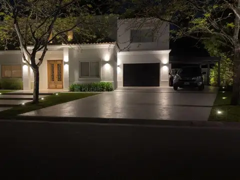Casa  en Venta en El Encuentro, General Pacheco, Tigre