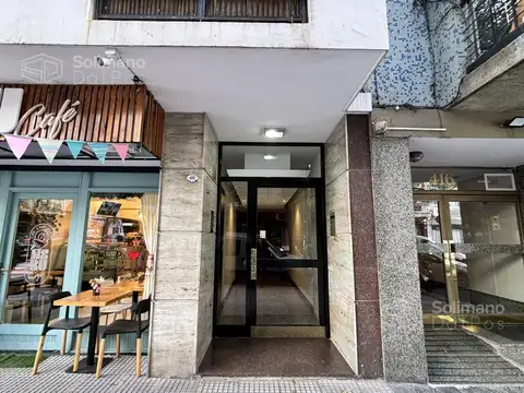 Departamento en Venta 3 Ambientes con Dependencia de Servicio  en Villa Crespo