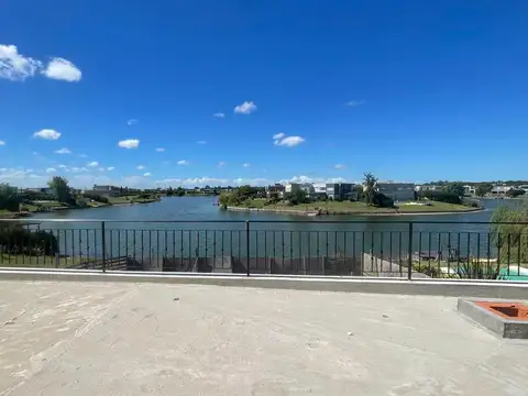Casa en Venta en San Sebastian Area 5
