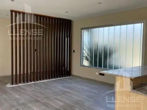 Casa 4 ambientes en venta y alquiler - Fincas de Hudson