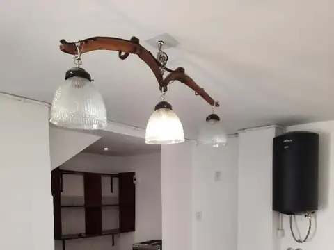 Depto Tipo Casa en Alquiler en Barrio Malvinas, $ 750.000