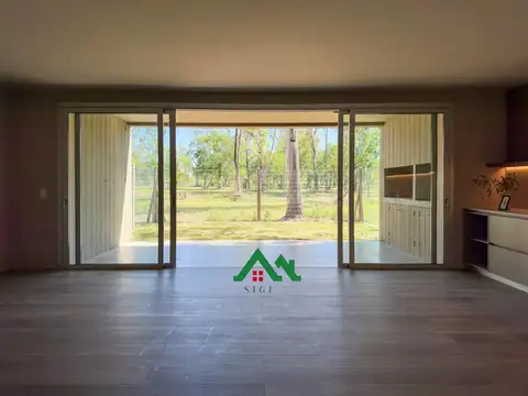 Casa 4 ambientes con 2 baños