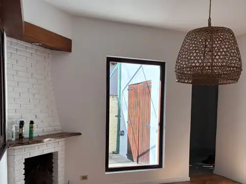 Depto Tipo Casa en Alquiler en Martinez, $ 1.950.000