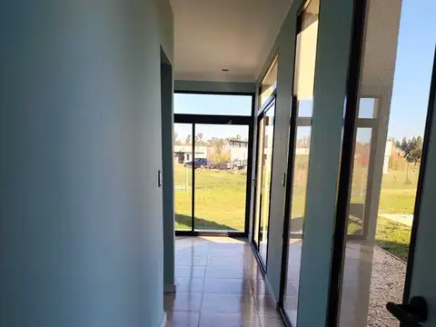 Casa  en Venta en Medal CC, Pilar, G.B.A. Zona Norte