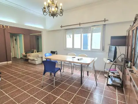 PH 4 ambientes PARQUE CHAS CON PARRILLA Y TERRAZA