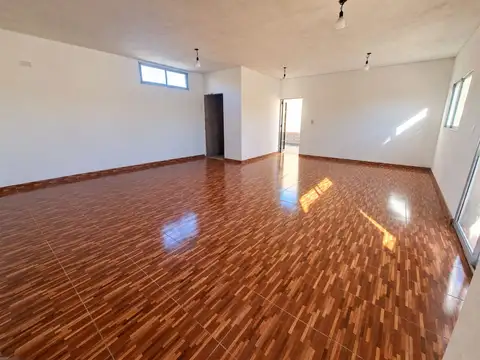 Casa con departamento independiente. santa lucia