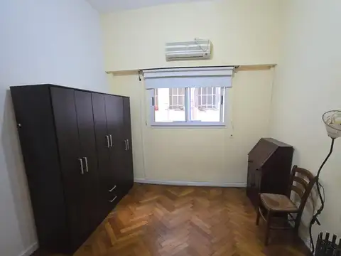 Uriburu y Viamonte- Balvanera- Ambiente y Medio 25m2