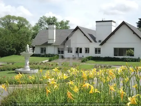 LOTE EN MONET CARDALES