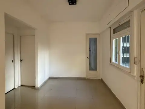 Depto Tipo Casa en Alquiler de 2 dormitorios