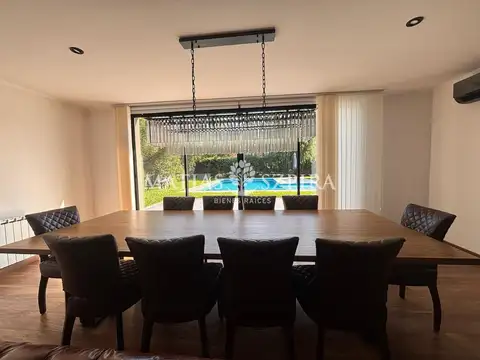 Casa en Venta al Este