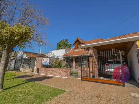 Casa en Venta en Temperley, USD 350.000