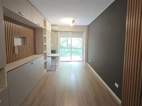 3 De Febrero 500, Piso 4