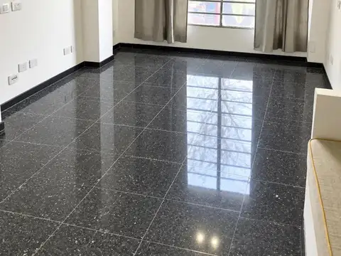 Oficina Monoambiente con 1 baño
