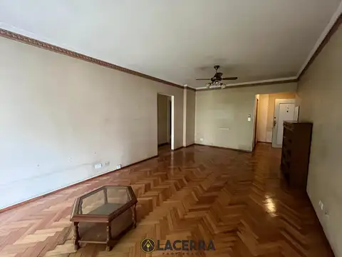 Venta de departamento  Belgrano con renta 