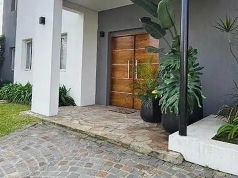 Casa en Venta en San Francisco, USD 460.000