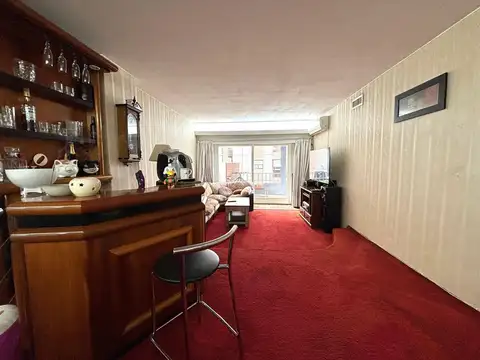 Avenida Pellegrini 700