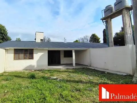 Parque Irizar - Casa de 4 Ambientes con Patio y Parrilla