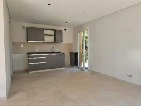 Depto Tipo Casa en Venta de 2 dormitorios