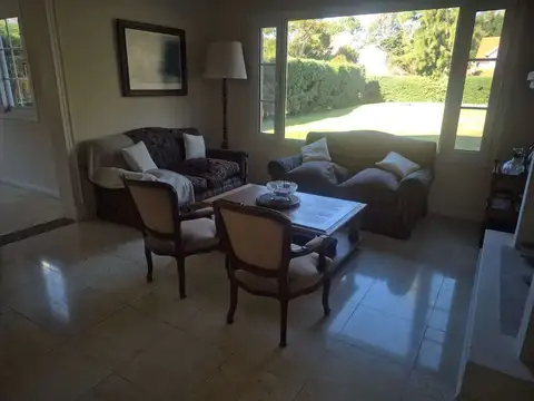 Casa en Venta de 4 dormitorios