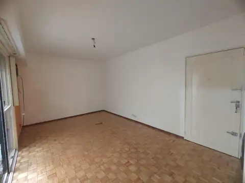 Departamento en Alquiler en Colegiales, $ 650.000