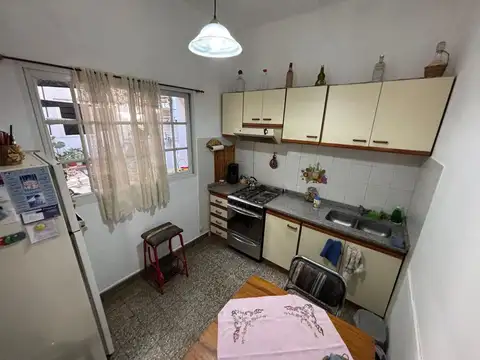 Depto Tipo Casa 3 ambientes con 2 baños
