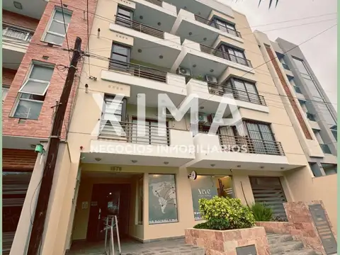 Departamento en alquiler Av. Reyes Catolicos 