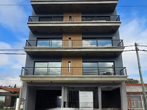 Departamento en venta San Justo 3 amb.c/cochera y parrilla