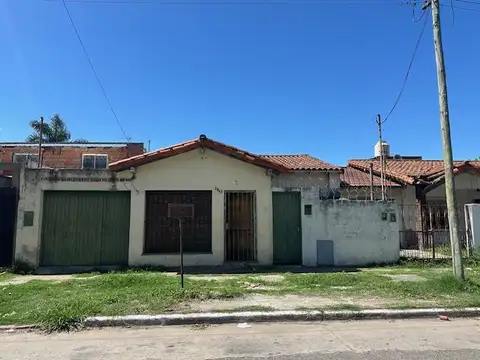 Casa en  venta en G. de  Laferrere