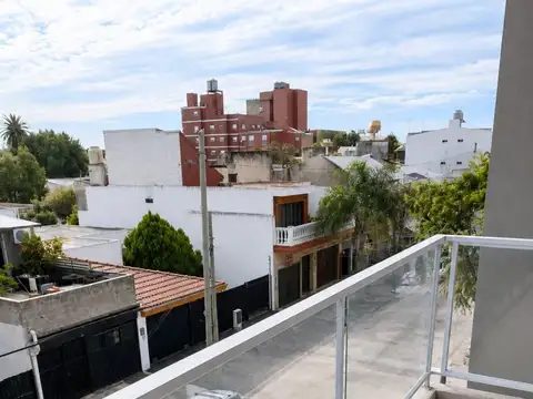 Departamento en Alquiler en Martin Coronado, $ 575.000