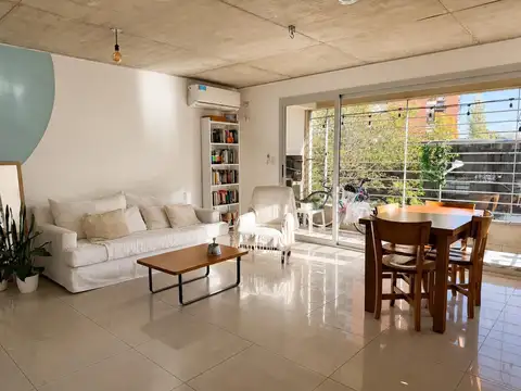 Estanislao Diaz 100, Piso 2