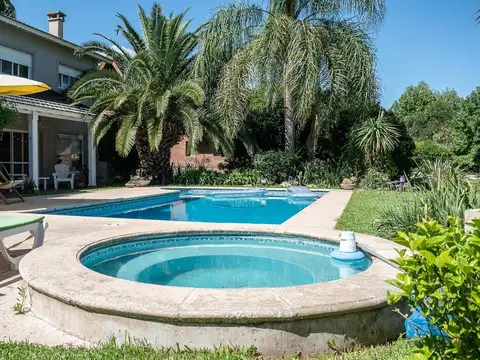 Casa en Venta al Noroeste