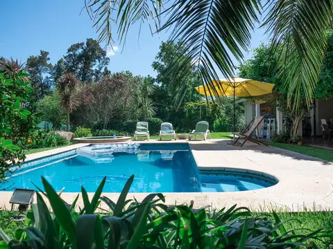 Casa en Venta en Campos De Alvarez, USD 460.000