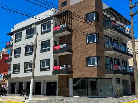 DEPARTAMENTO 2 AMB - AL FRENTE - CON BALCON Y COCHERA 