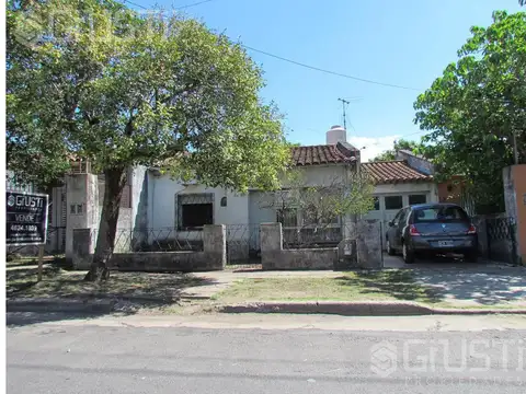 J. Batle Y Ordoñez 1100