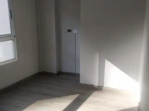 DEPTO 2 AMBIENTES PATIO DUPLEX EN VENTA O ALQUILER