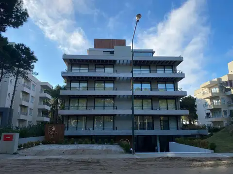 Departamento en venta - 2 Dormitorios 2 Baños - Pinamar