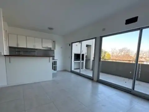 Alquiler Duplex 3 amb. c/BalcónTza Beccar Central.