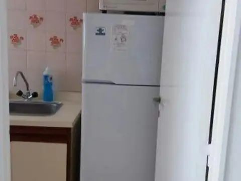 Montevideo 1100, Piso 8