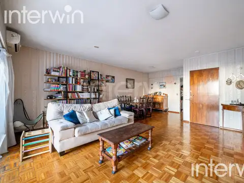 Departamento 4 ambientes con 2 baños