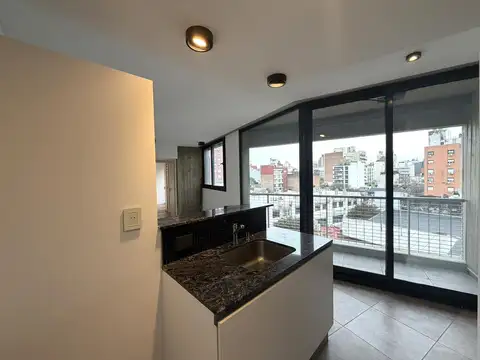 Departamento en Alquiler en Abasto, $ 650.000
