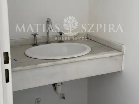 Oficina Monoambiente con 1 baño
