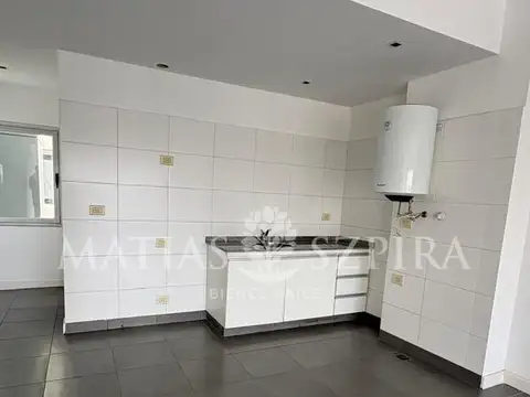 Oficina en Alquiler en San Justo, $ 480.000