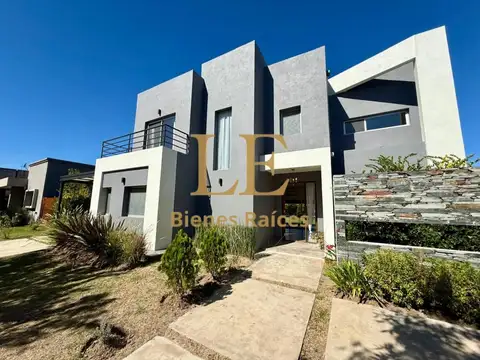 Casa en Alquiler 4 años