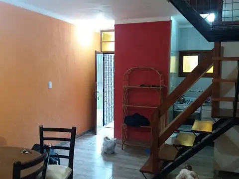 Depto Tipo Casa en Venta de 2 dormitorios
