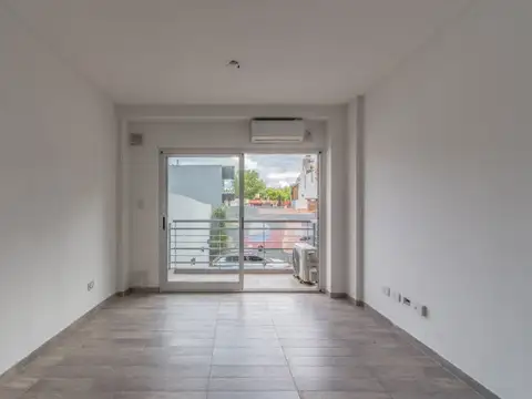 Av Lope de Vega al 1000 , Piso 1