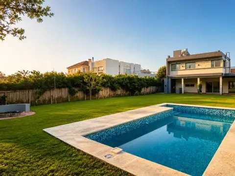 Alquiler | CASA 4 AMBIENTES con Pileta y Parrilla | Barrio SAN MARCO, Villanueva