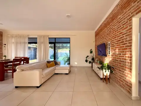 Casa en Venta al Noroeste