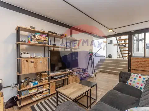 Depto Tipo Casa en Venta en Colegiales, USD 260.000