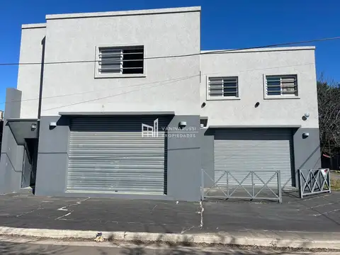 Centenario 1000, esquina Isla Lennox en 100